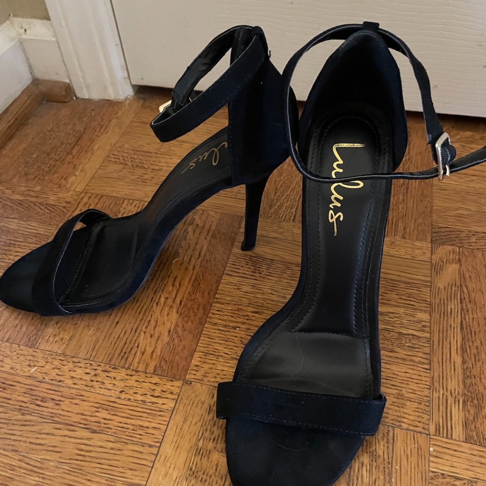 Lulus 3" Suede Black Heels
